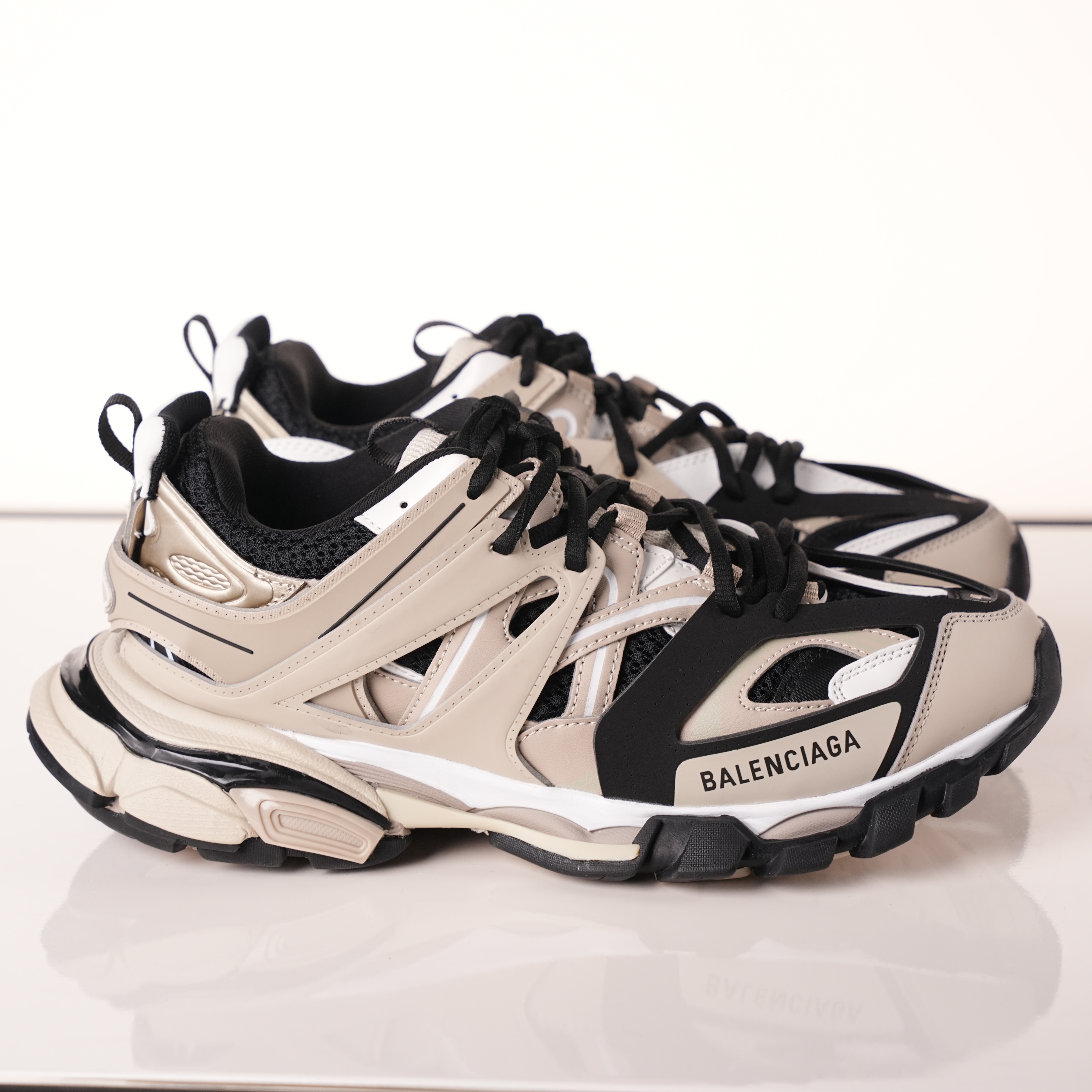 Balenciaga Track Nwbeige Black
