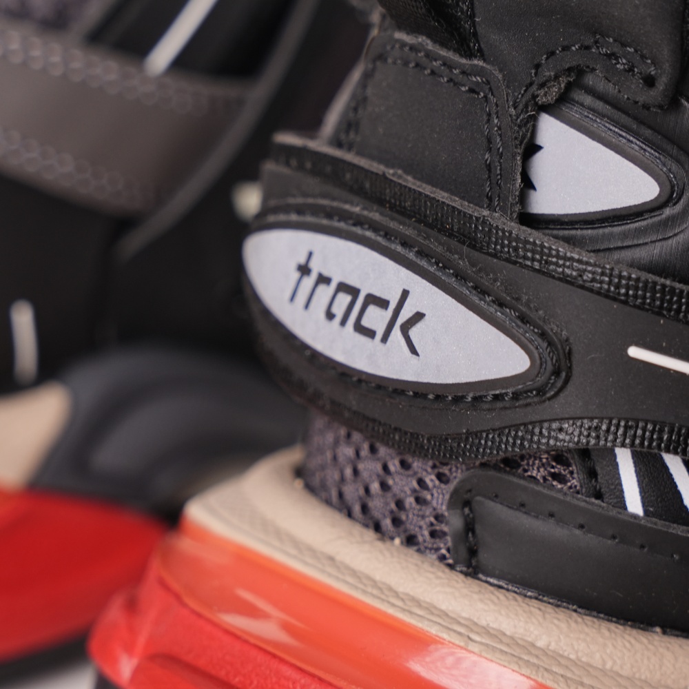 Balenciaga Track Black Red