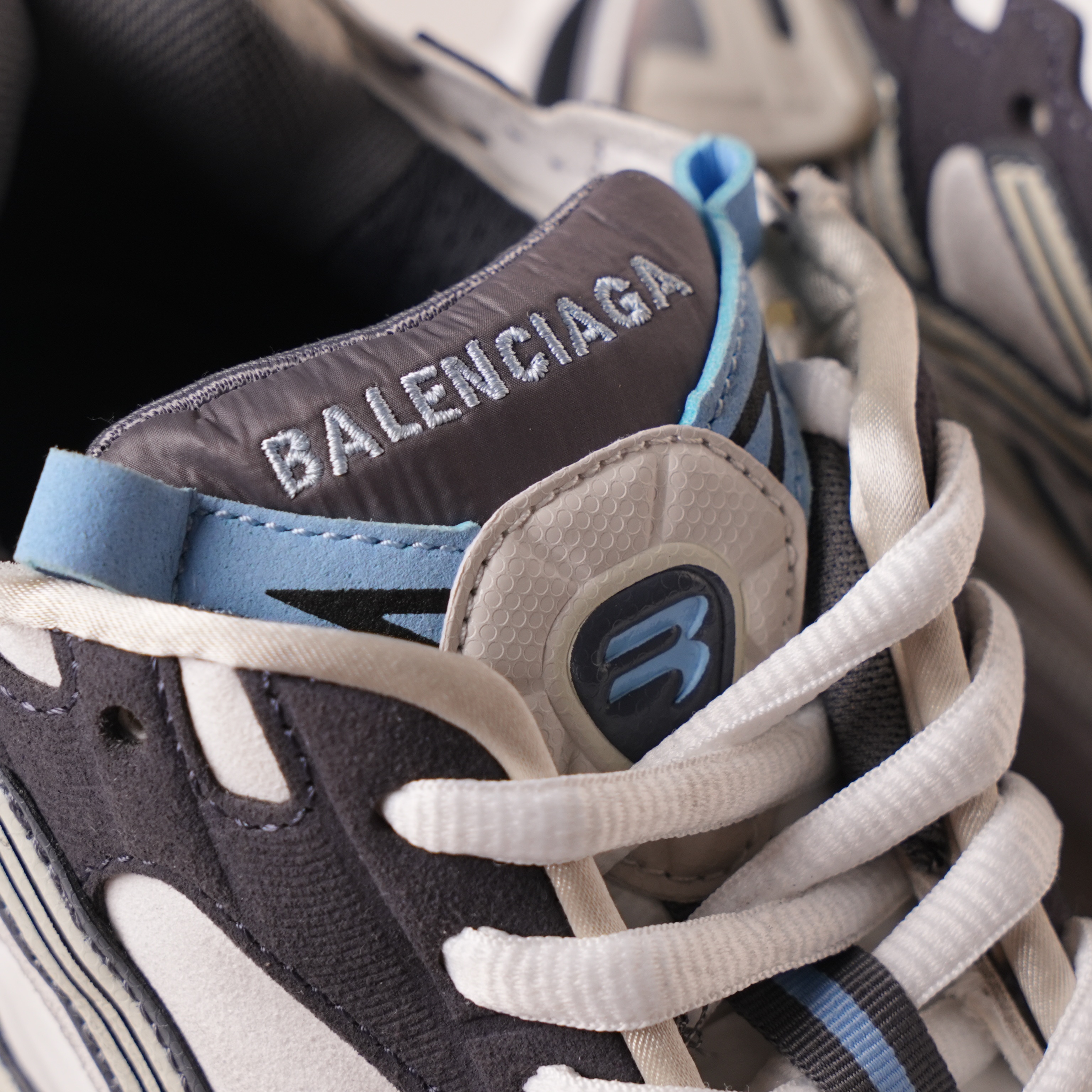 Balenciaga Runner Sneaker "LT.Yellow DK.Grey"