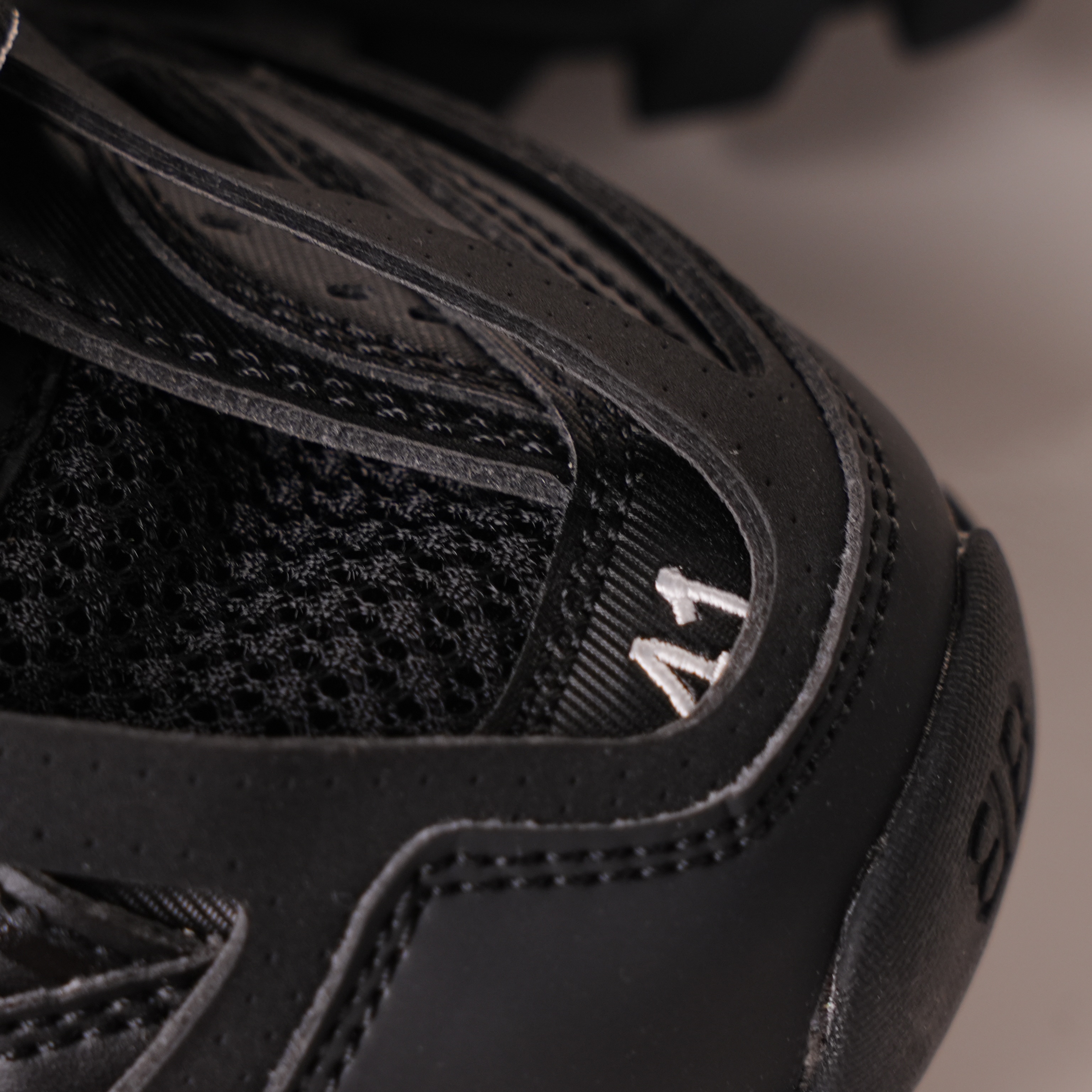 Balenciaga Track Black