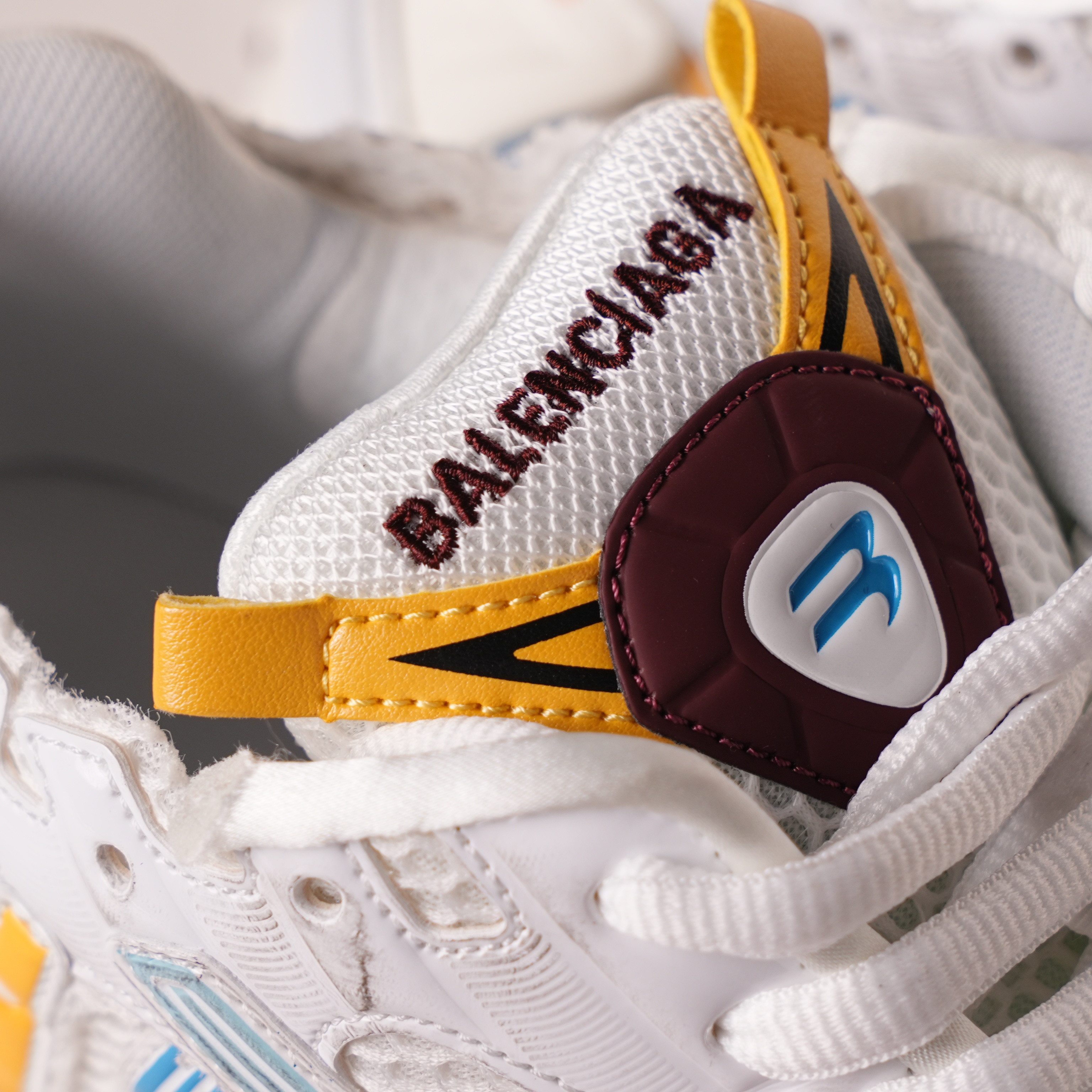 Balenciaga Runner White Yellow Blue