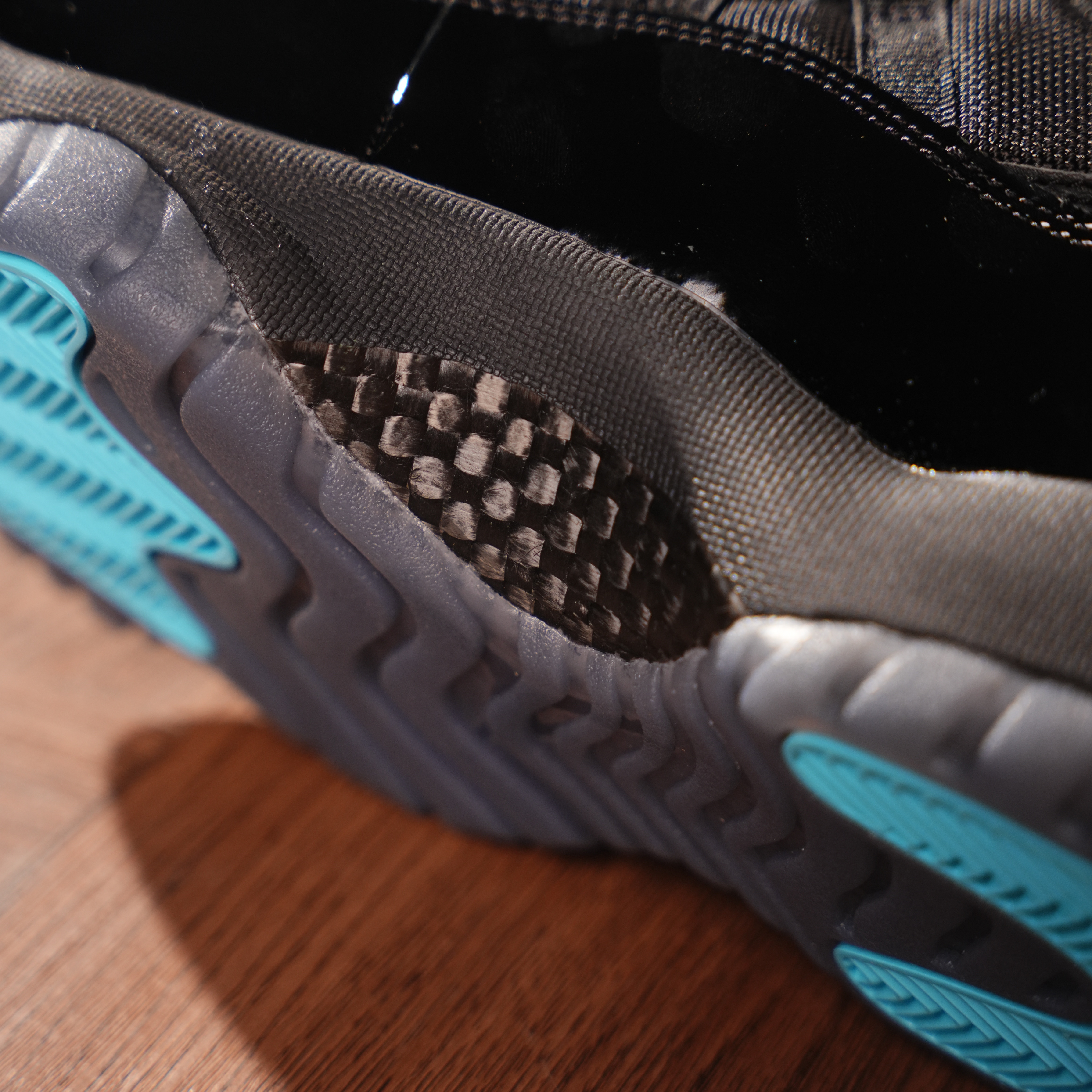 Air Jordan 11 Retro 'Gamma Blue' 2025