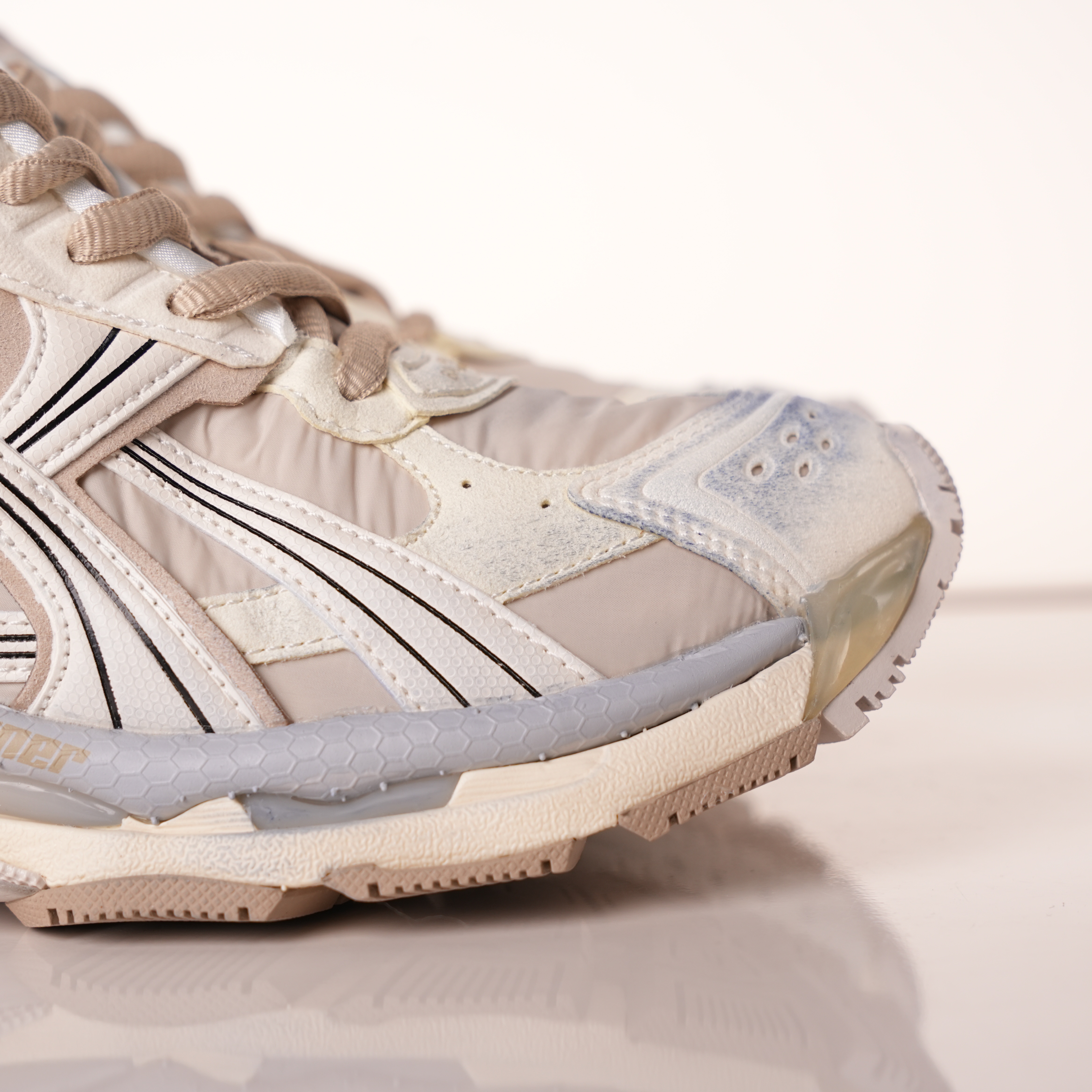 Balenciaga Runner Sneaker Beige Mix
