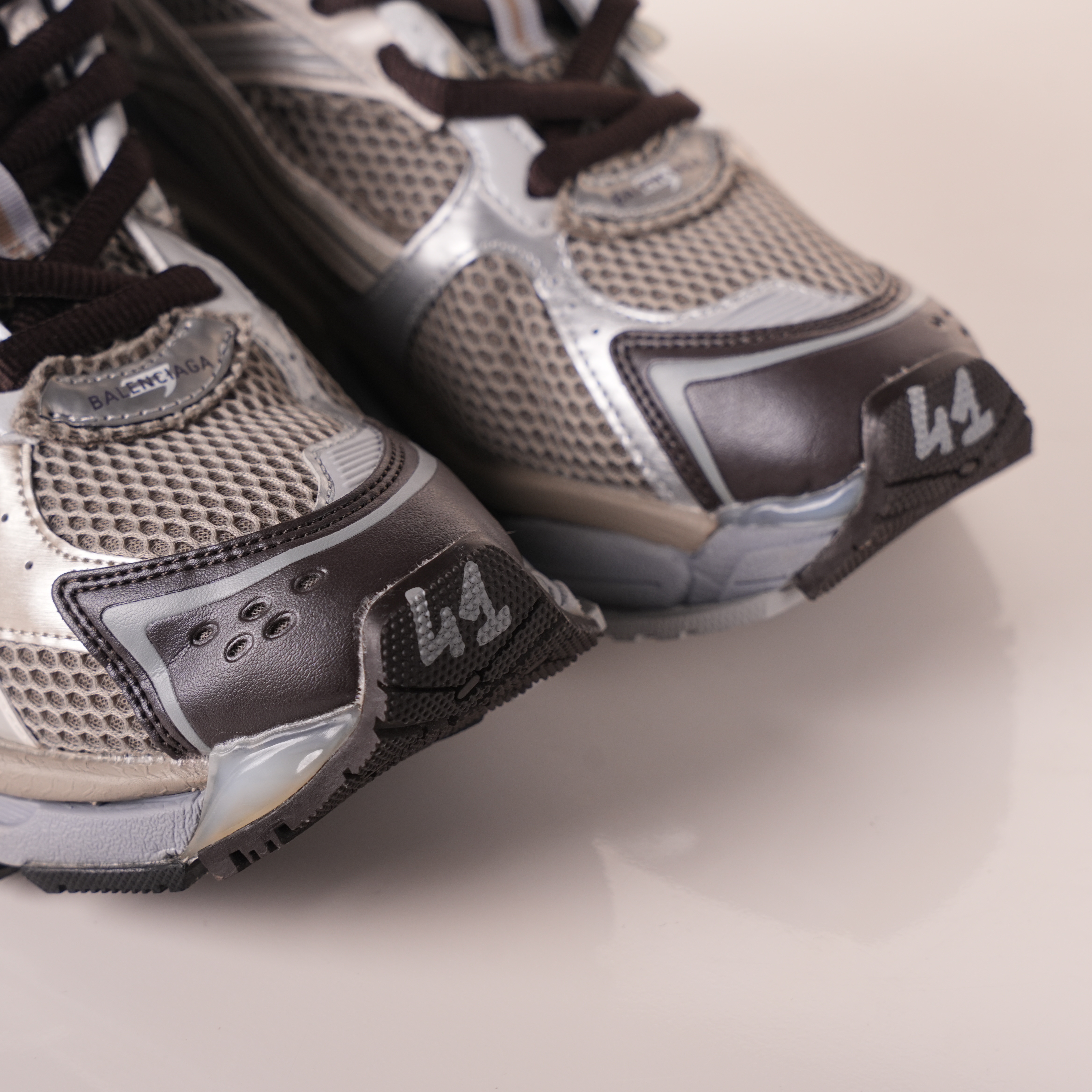 Balenciaga Runner Taupe Mix