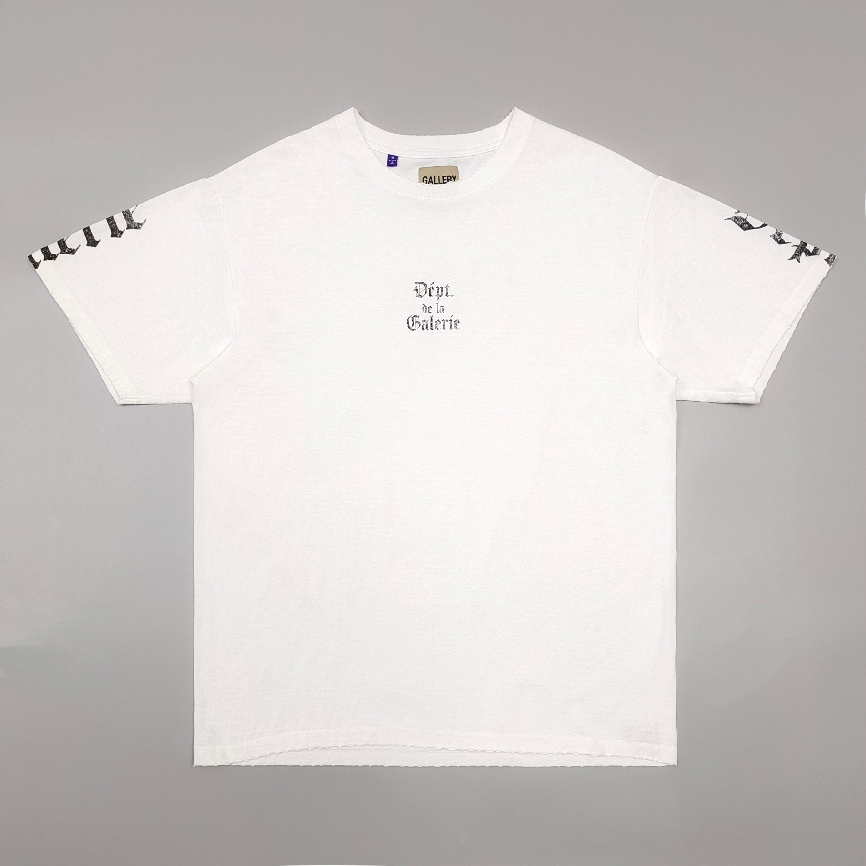 GD Dept. De La Galerie Gothic Logo Tee White #B4493