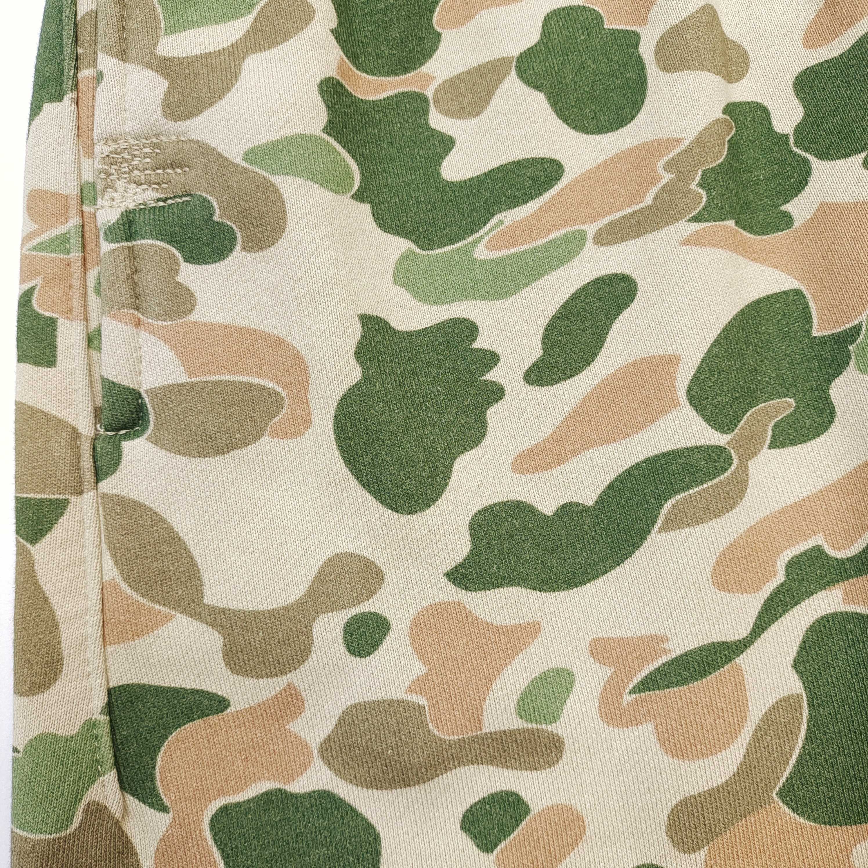 GD Flared Patchwork Camouflage And Logo-Print Sweatpants Green / Camo #B4373