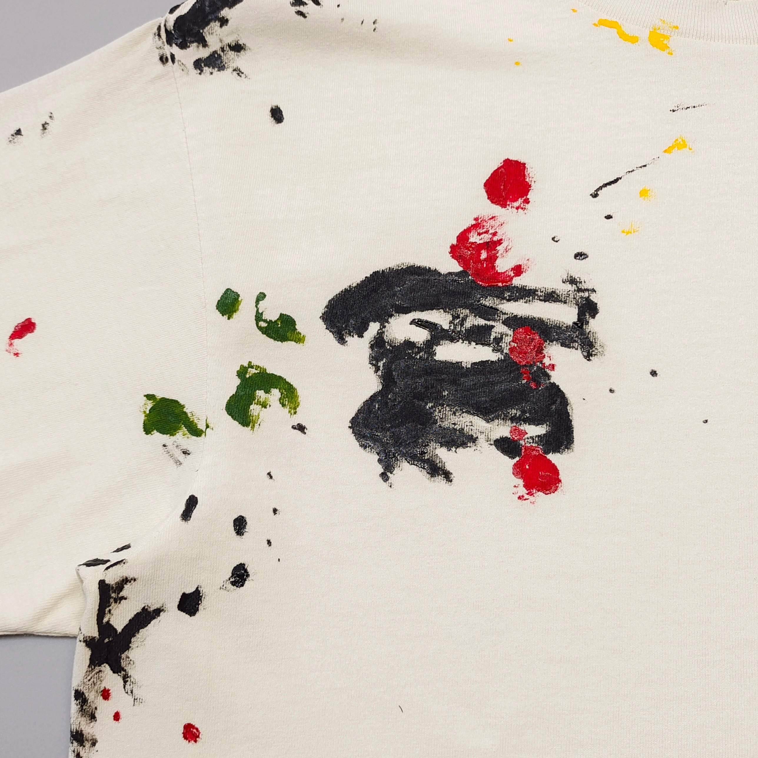 GD Art On Display / Josue Thomas Hand-Painted Tee #B4423