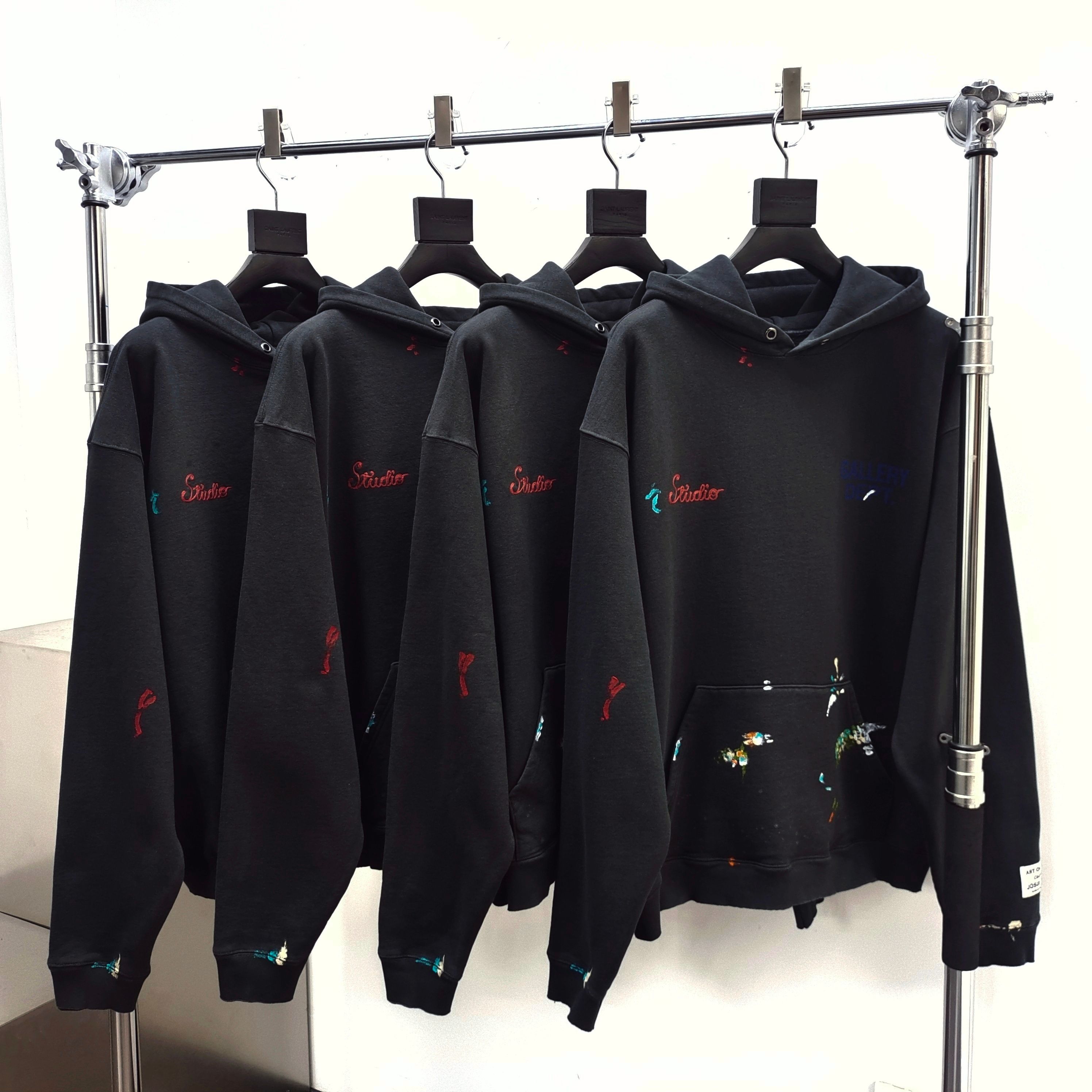 GD Studio Hoodie Black #B4364