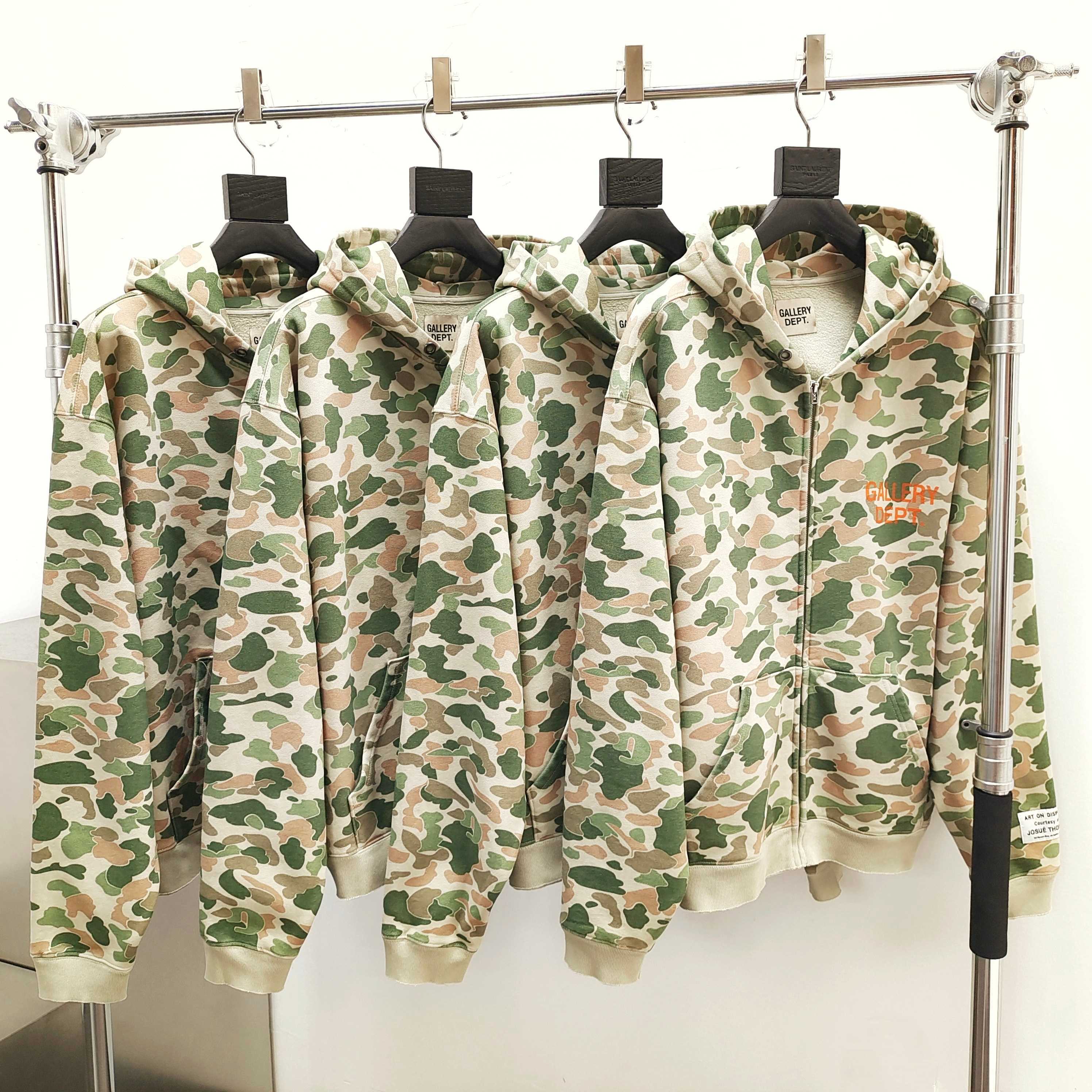 GD Dept. De La Galerie Hoodie / Erdl Camo Zip Hoodie #B4372