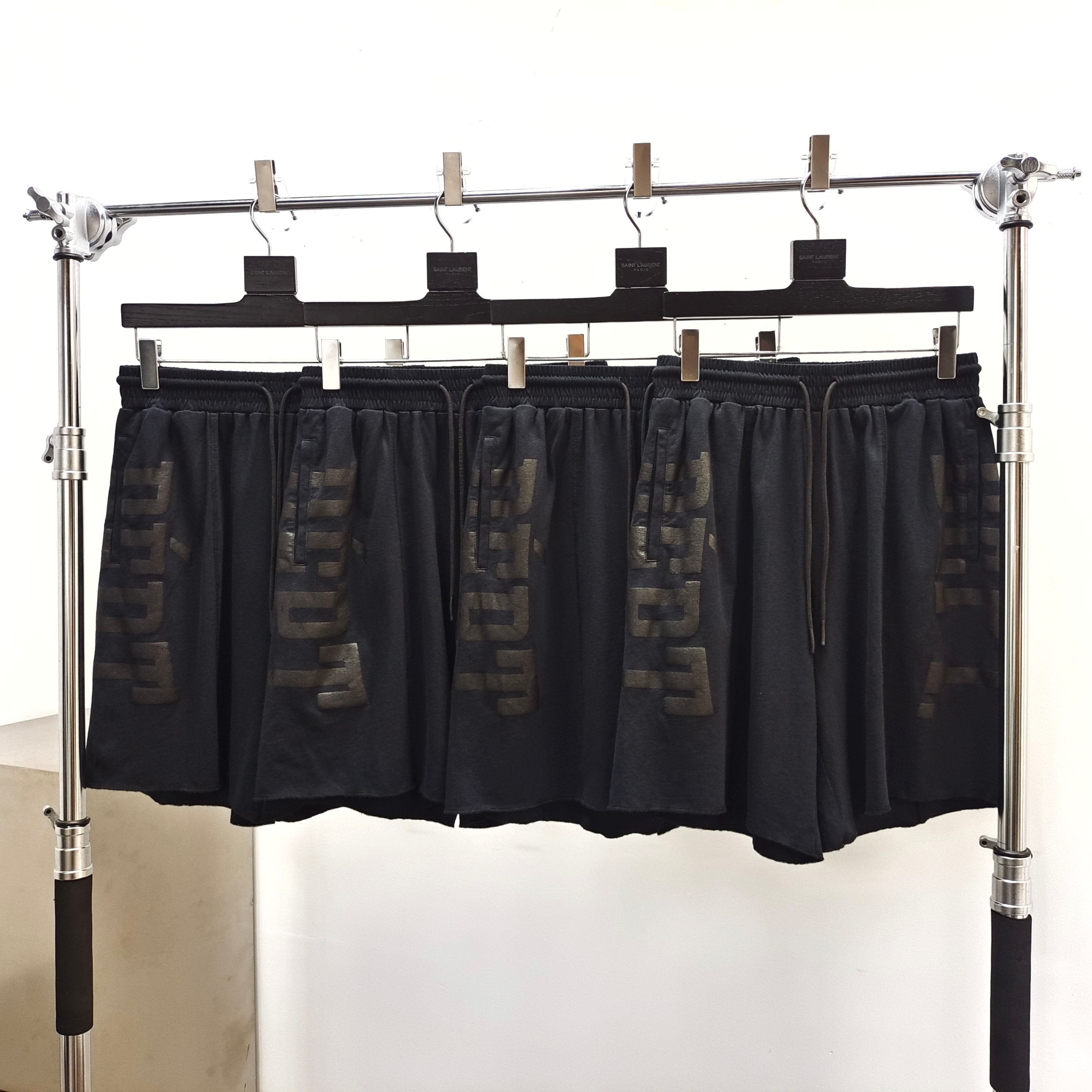 GD Black Dept. Logo Shorts / Dept. Logo Shorts #B4455