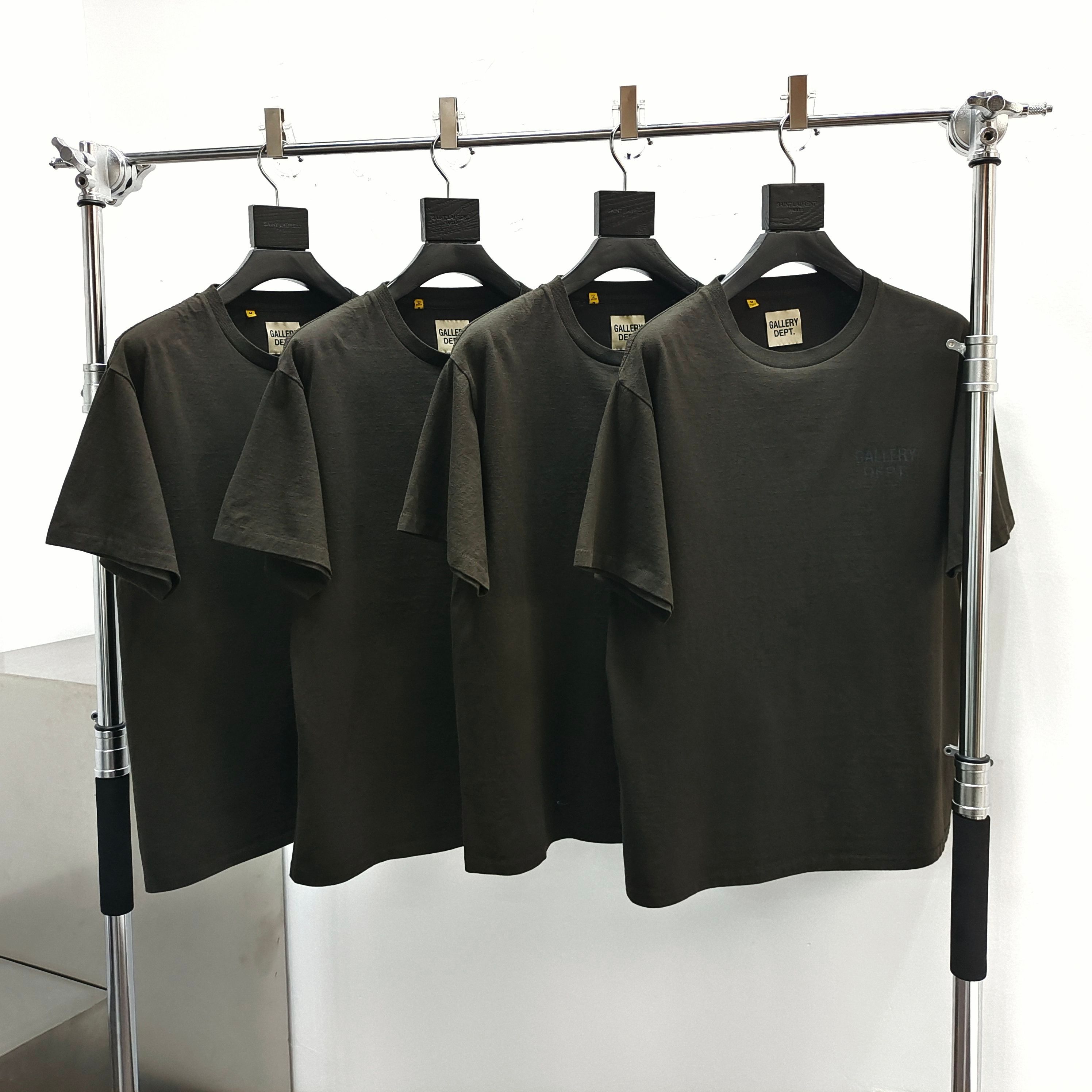 GD Gallery Dept. Logo Tee Dark Brown #B4465