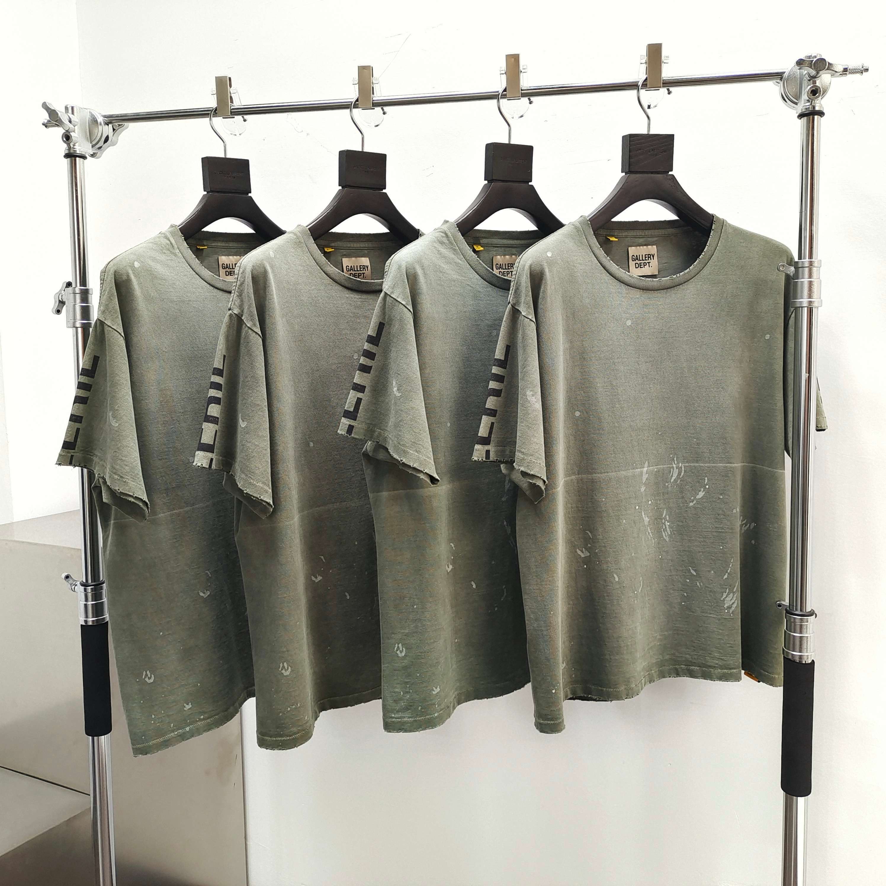 GD Painted French Collector Tee / French Collector Tee Dirty Green #B4496