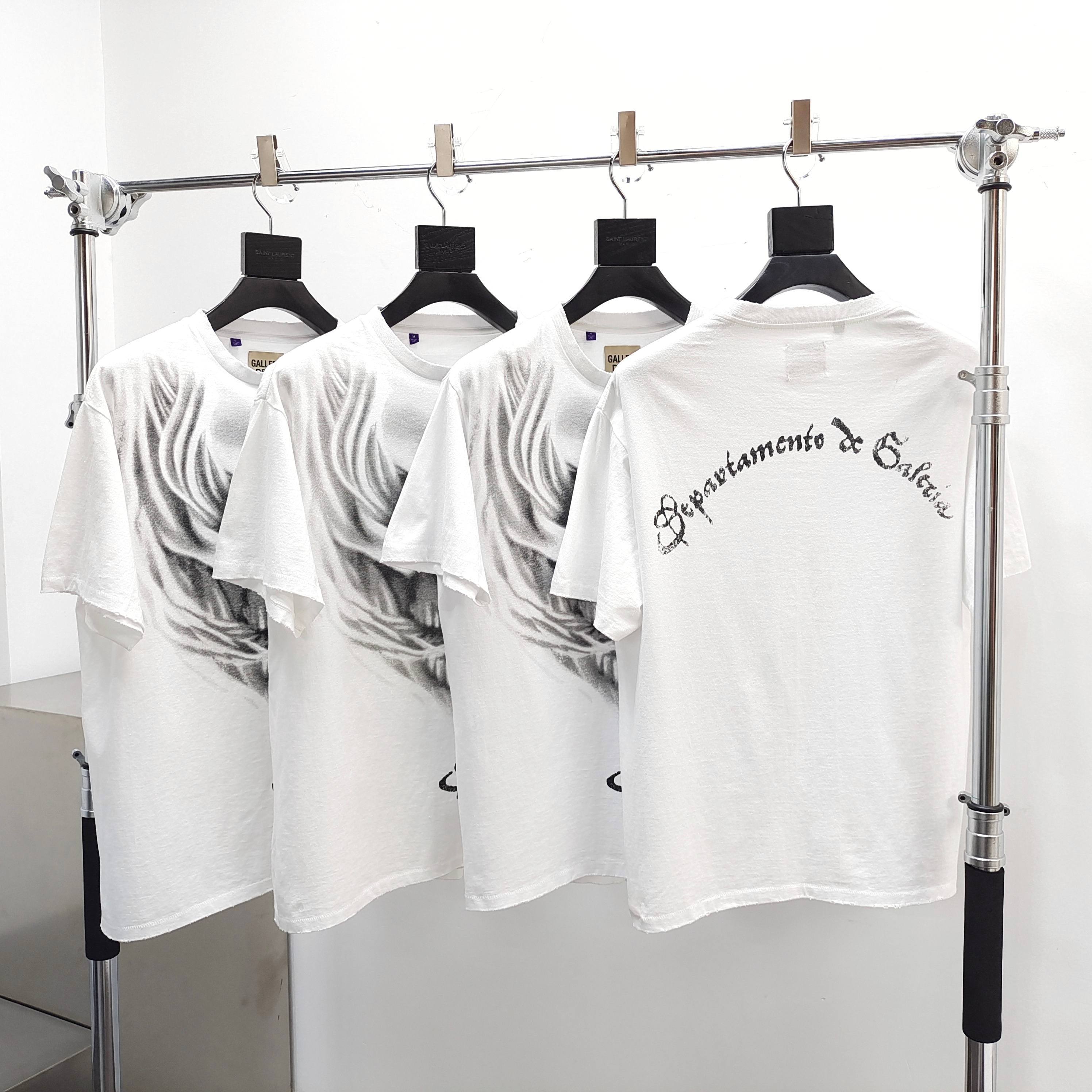 GD Gallery Dept. Skull Graphic Tee / Departamento De Galeria White #B4422
