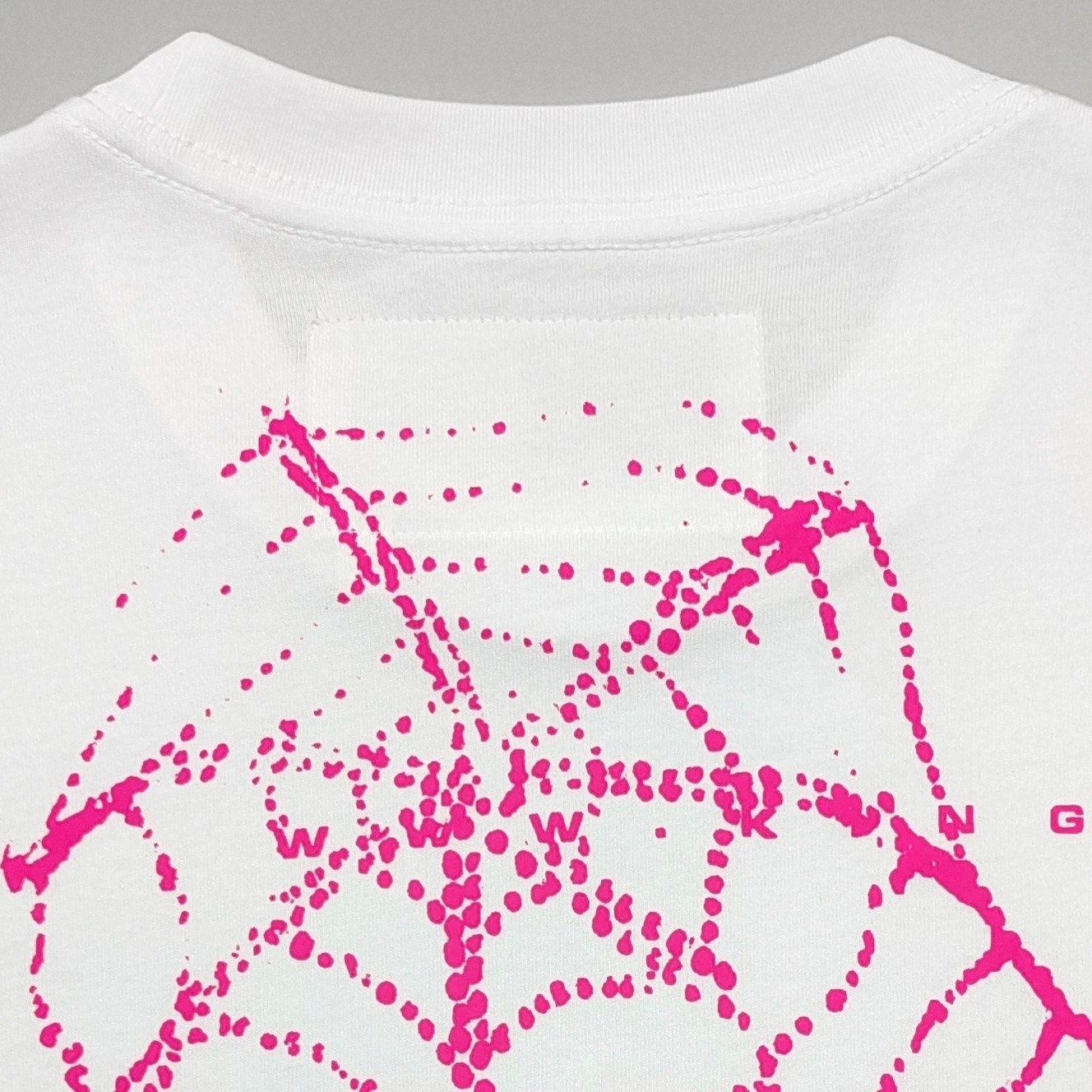Sp5der Worldwide Web Graphic Tee White / Pink #B4582-SP