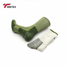 High-Performance Mid-Tube Wool Sports Socks for Outdoor Hiking Quick-Drying Breathable Sweat-Wicking Crew Bottom Heavy Snow