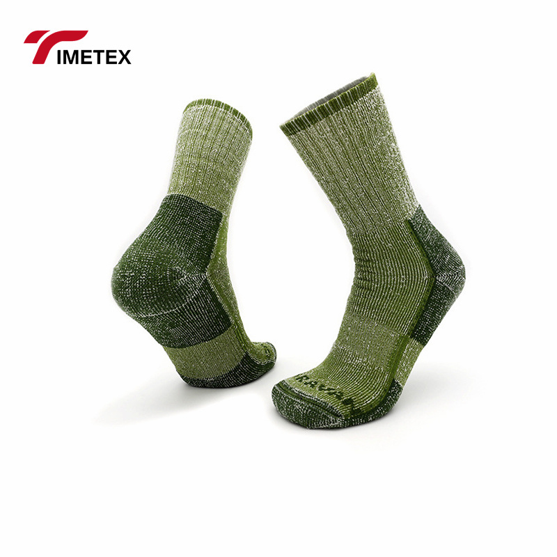 High-Performance Mid-Tube Wool Sports Socks for Outdoor Hiking Quick-Drying Breathable Sweat-Wicking Crew Bottom Heavy Snow