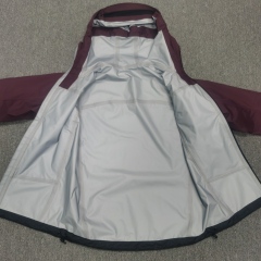 Customized Logo Soft Shell Waterproof Windproof and Breathable Jacket for Autumn for Climbing Hiking Outdoor Sportswear