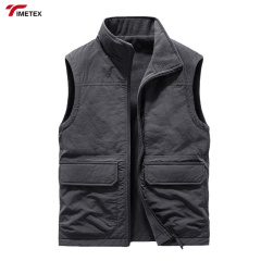 Men's Casual Autumn Winter Outdoor Waistcoat Double-Sided Wear Velvet Vest with Multi-Pocket Leisure Cargo Vest Sleeveless Coat