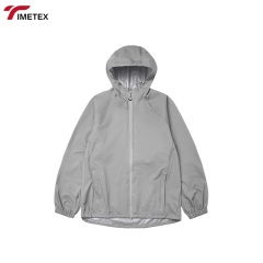 Minimally Designed Men's Jacket Windproof Waterproof Scratch Resistant Jacket Lightweight Jacket for Outdoor Camping