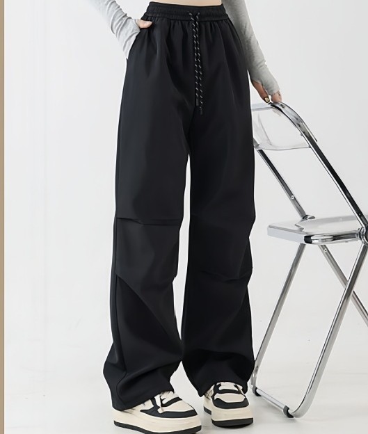 Winter velvet black