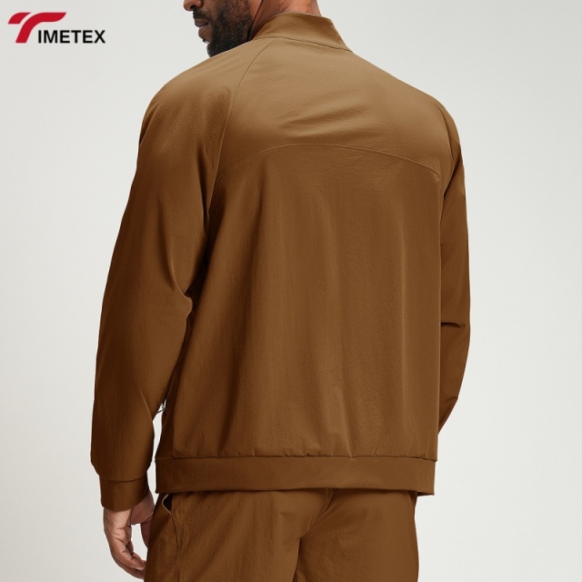 New OEM Custom Eco-friendly Recycled Contrast Color Regular Fit Athletic Breathable Training Men Jackets for Workout Fitness Gym