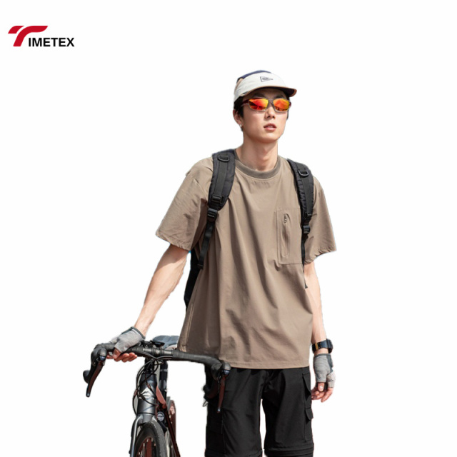 Summer Custom Breathable Quick-drying Fitness T-shirt Crewneck Sportswear Men's 100% Polyester Blank T-shirt with Pockets