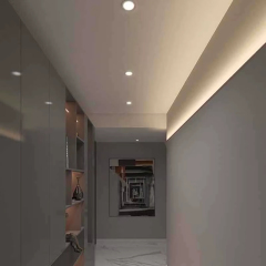 Silver Surface Mounted LED Linear Light Aluminum Profile 6000K Daylight Upward Emitting Waistline Design