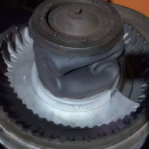 Tire mold cleaning sample for pulsed laser cleaning equipment