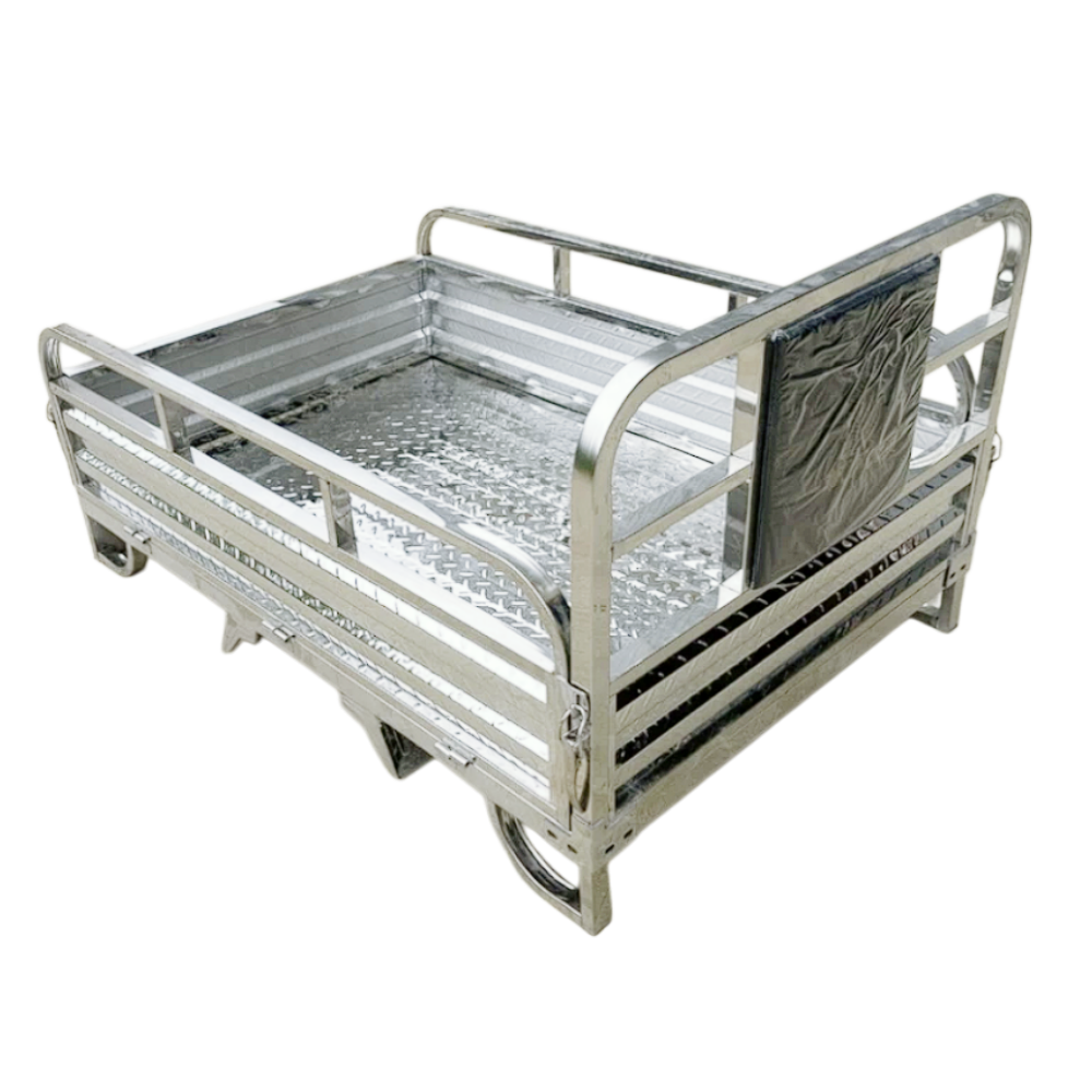 Electric tricycle main cargo box iron steel