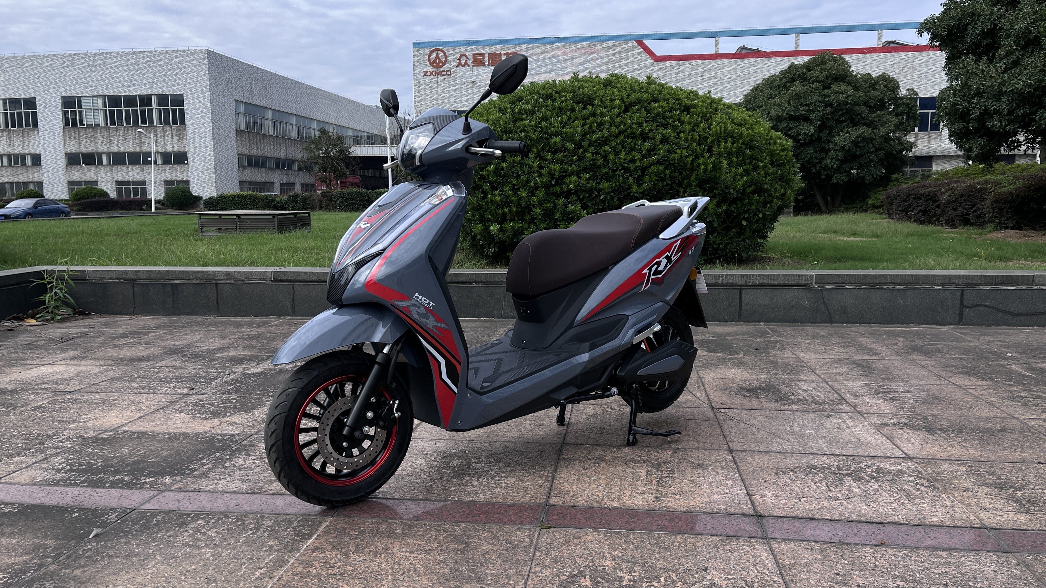India CKD Cheap 1500W 27H High Speed Comfortable Riding Electric Scooter for Adult