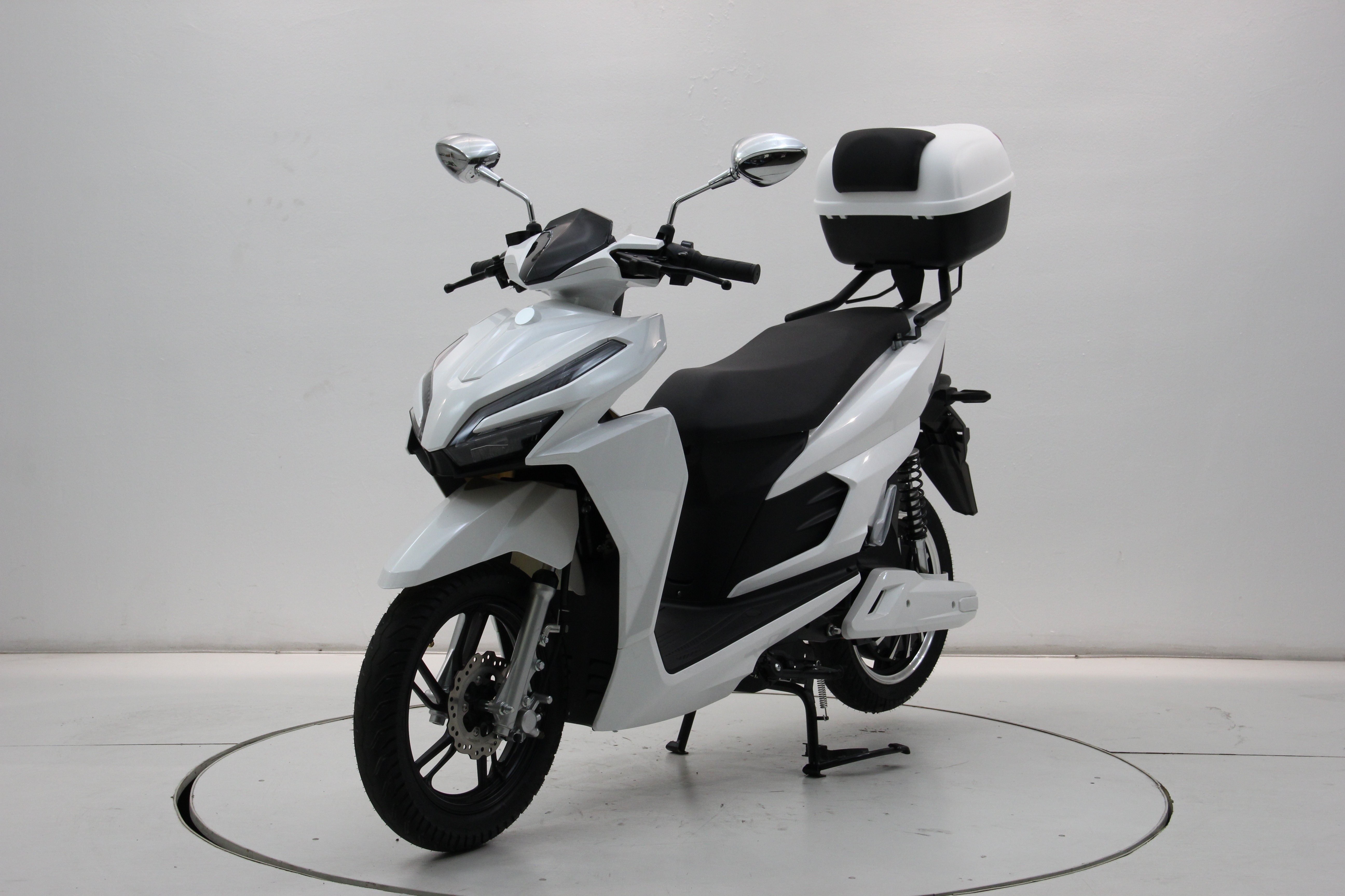 Eagle-Pro 72V 3000W Racing Electric Motorcycle Moped with Removable 55Ah Lithium Battery 160KMS Range 61-80km/h Speed for Adults