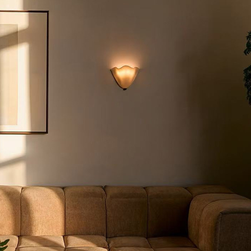 Vintage Amber Glass Petal Wall Sconce, Mid-Century Wavy Edge Bathroom/Bedroom Light
