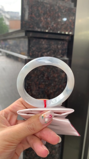 The Misty Violet Bangle