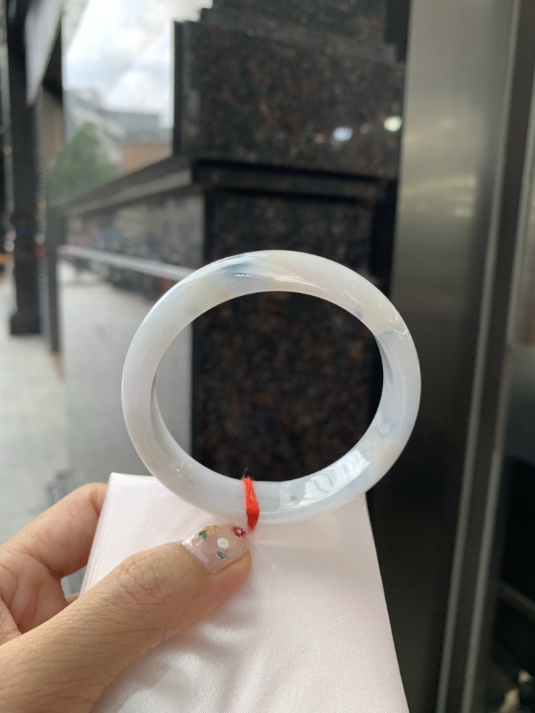 The Misty Violet Bangle