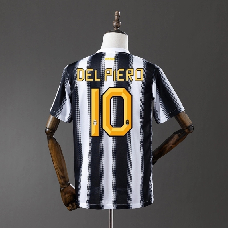 2010-11 JUVENTUS HOME