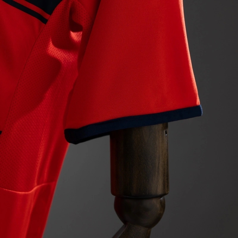 2011-12 Marseille Vintage Football Jersey Details