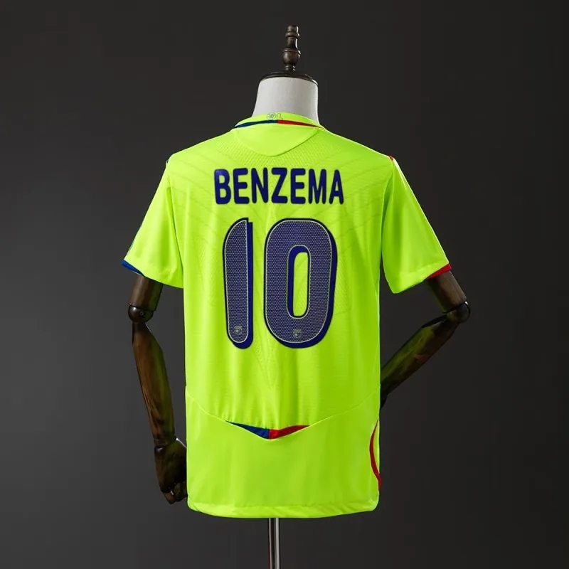 2008-09 LYON AWAY