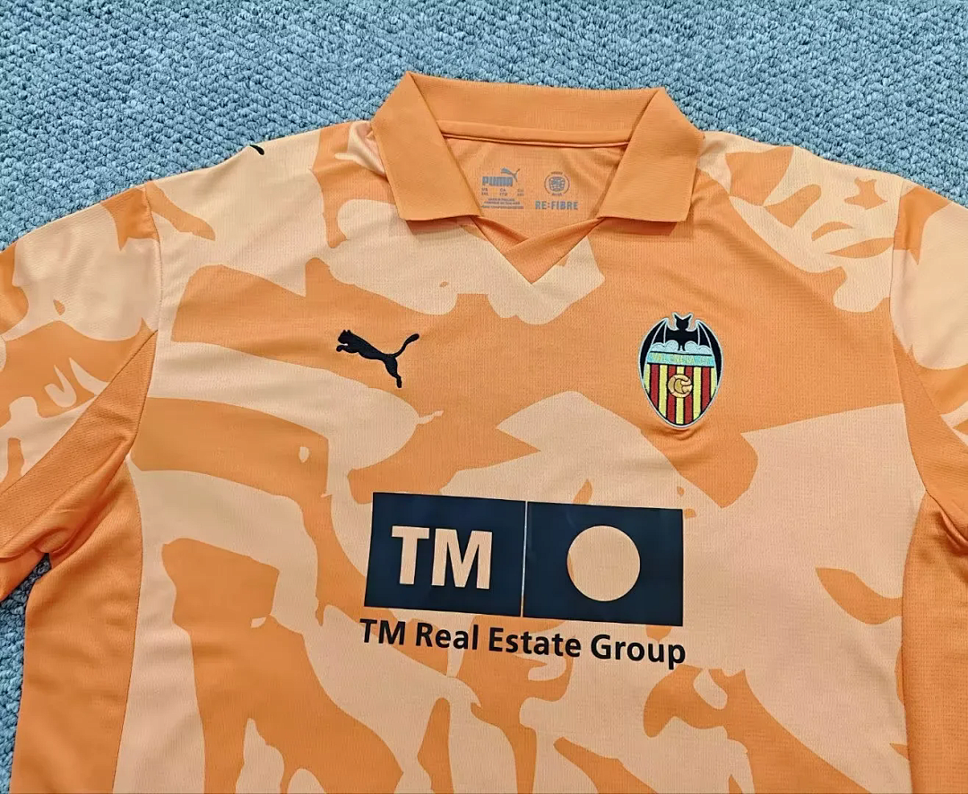Valencia CF 2026/27 Retro Model Jersey Vintage Football Shirt