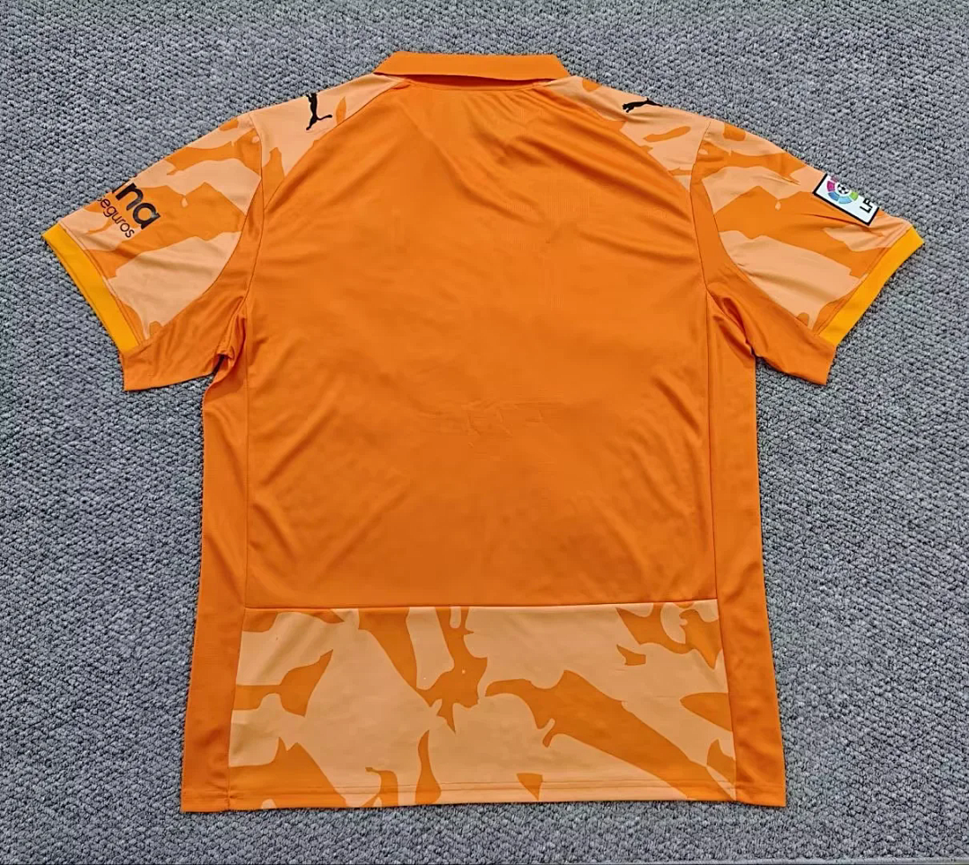 Valencia CF Vintage Jersey Back View