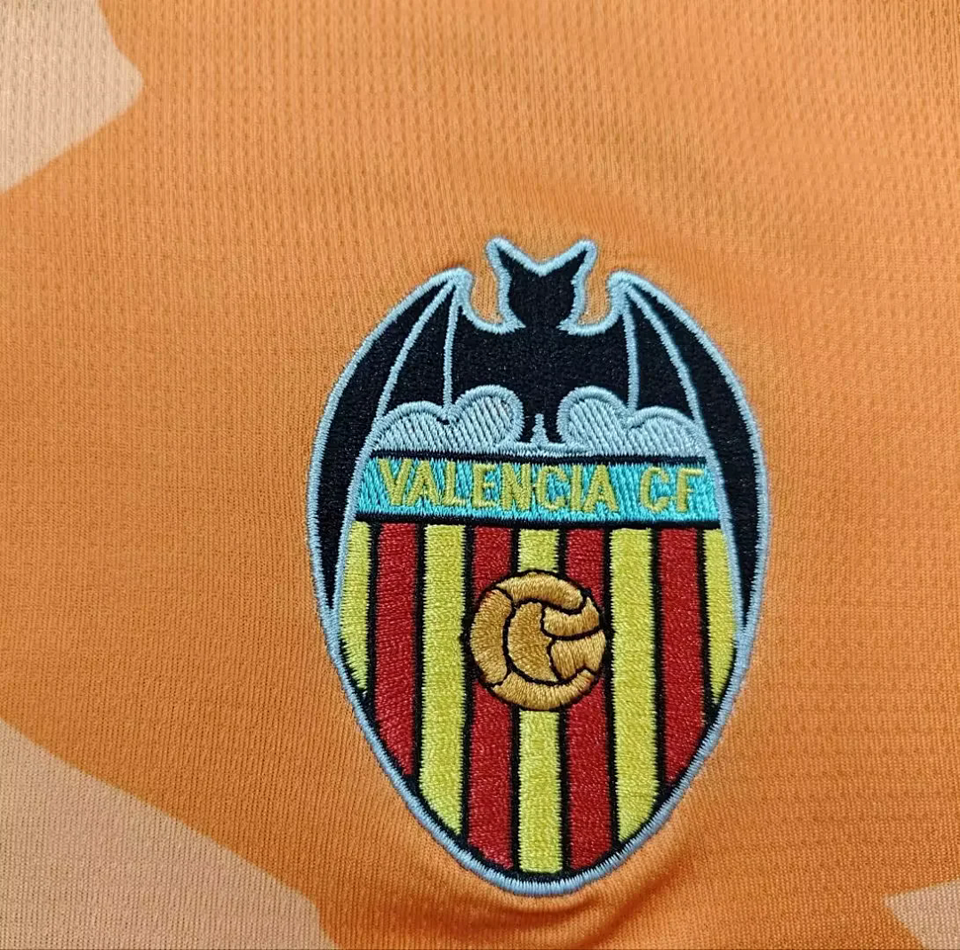 Valencia Retro Football Jersey Classic Design Details