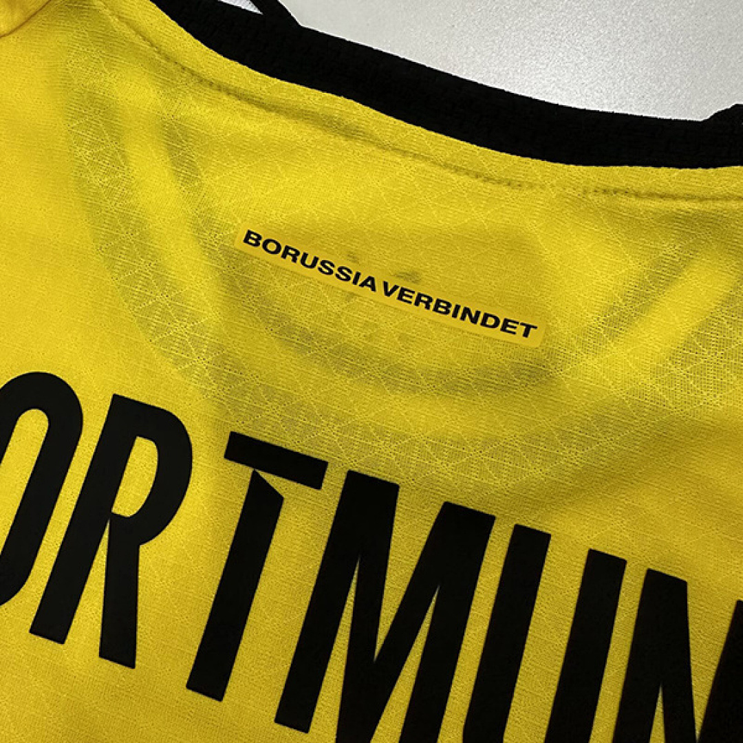 Dortmund 2026/27 home player version