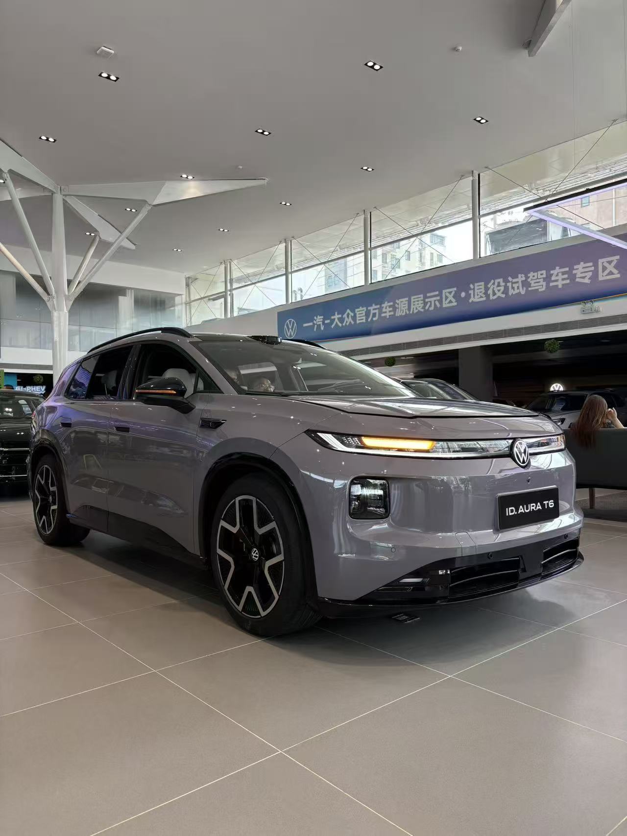 Volkswagen ID AURA T6,Henan Hongji Automobile Group,Volkswagen ID AURA T6