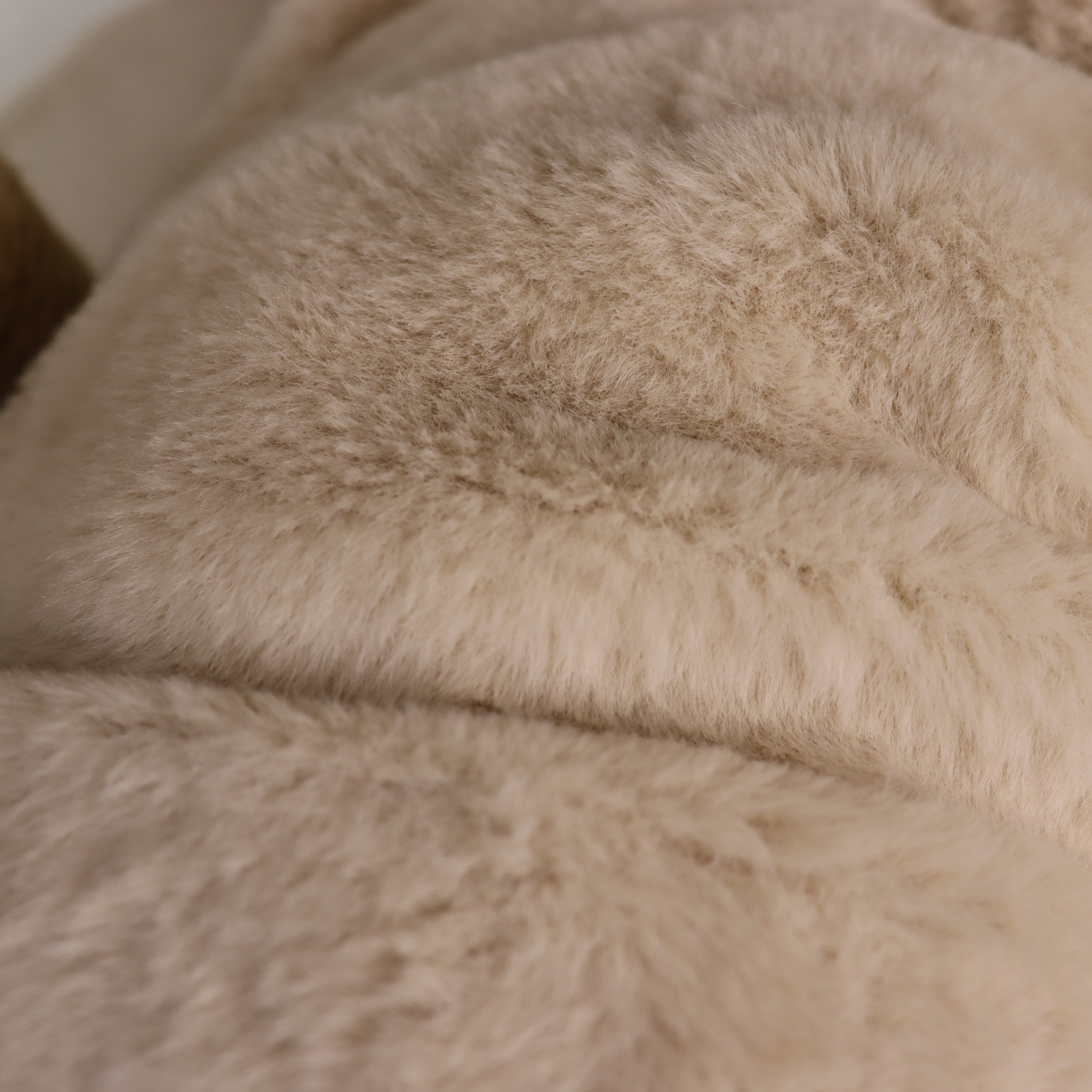 Relipet RL2655 Cat Tree Cappuccino with Tunnel & Hammock – Premium Faux Rabbit Fur