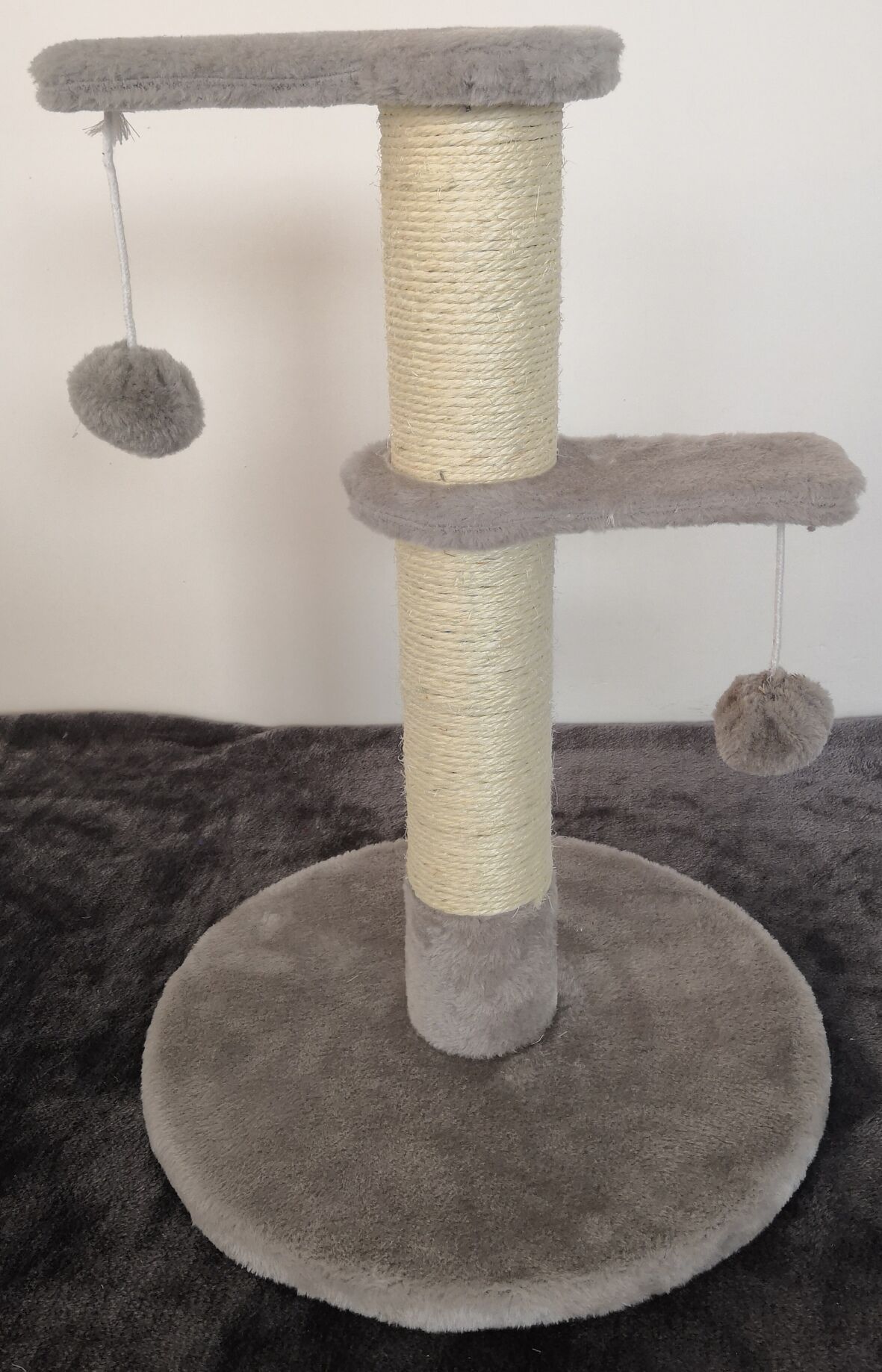 Relipet RL17306 Compact Double-Tier Cat Tree with Hanging Balls