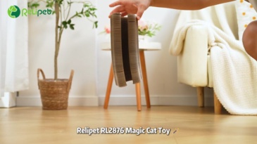 Relipet RL2876 Magic Cat Toy – Foldable Corrugated Cardboard Scratcher with Magnetic Ends