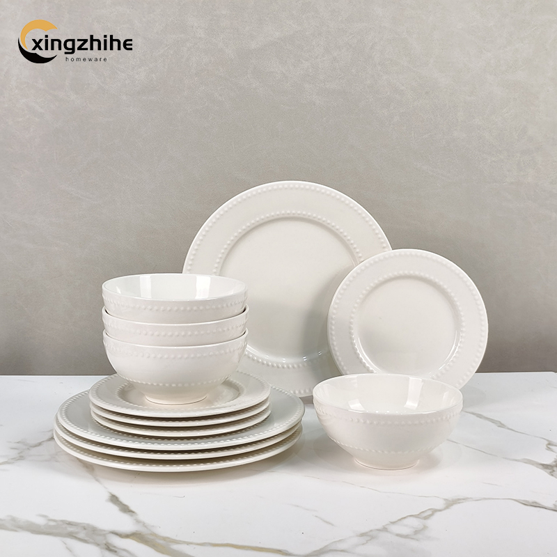 Custom-designed 18/16/12/-Piece Ceramic Plate Set in Relief Style Eco-Friendly Dishwasher Safe for Home & Hotel Kitchens