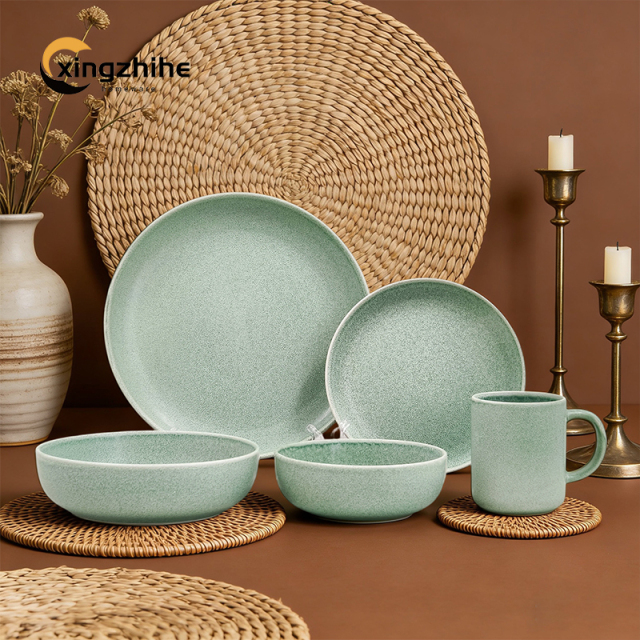 18/16/12/Piece Green Luxury Europe Stoneware Dinnerware Sets Custom Matte Glaze BPA Free Heat Resistant Dinner/Salad Plates Mugs