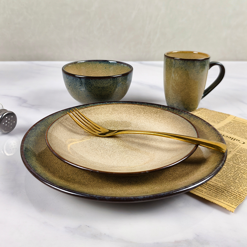 16 Piece Sample Available Luxury European Style Stoneware Ceramic Dinnerware Set Sustainable Restaurant Plates and Cutlery