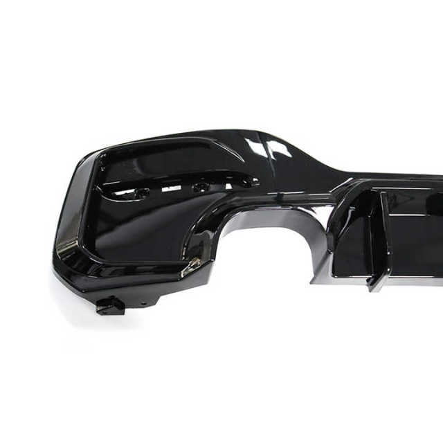 Car Accessories Body Kit MP Style Gloss Black Rear Bumper Diffuser Lip Fit for BMW 1 Series F20 2011-2018 Rear Diffuser