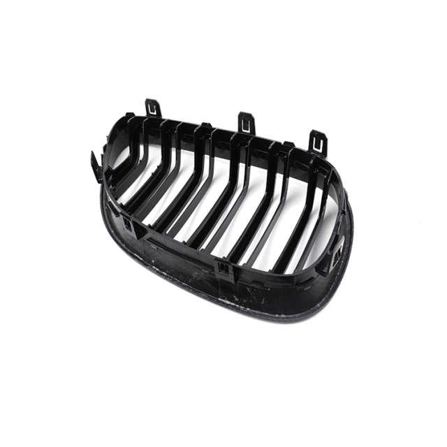 Upgrade Front Bumper Grille for BMW 5 Series E60 Double Slat Carbon Look 2004-2009